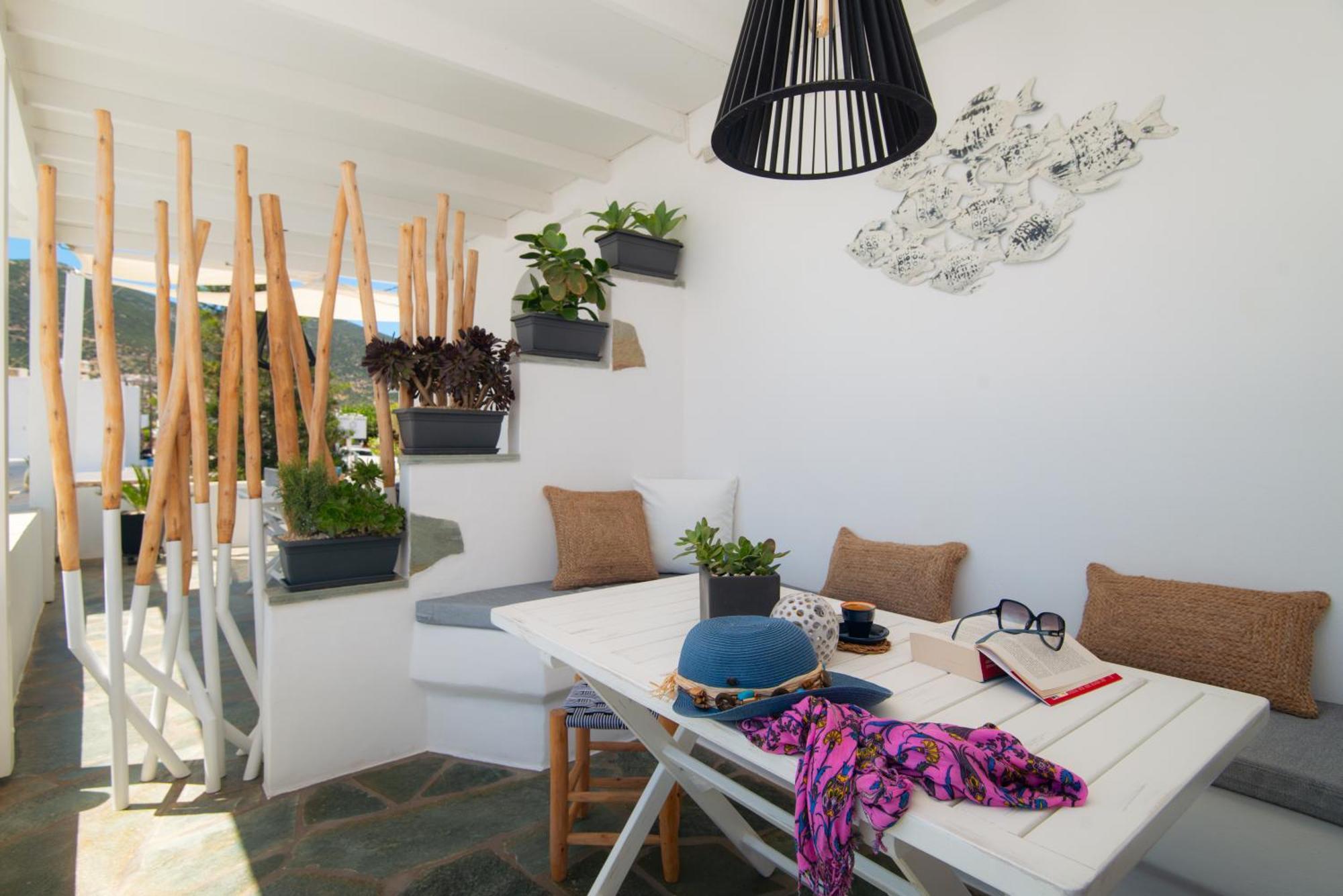 Miles Away Luxury Apartments Platis Gialos  Екстер'єр фото
