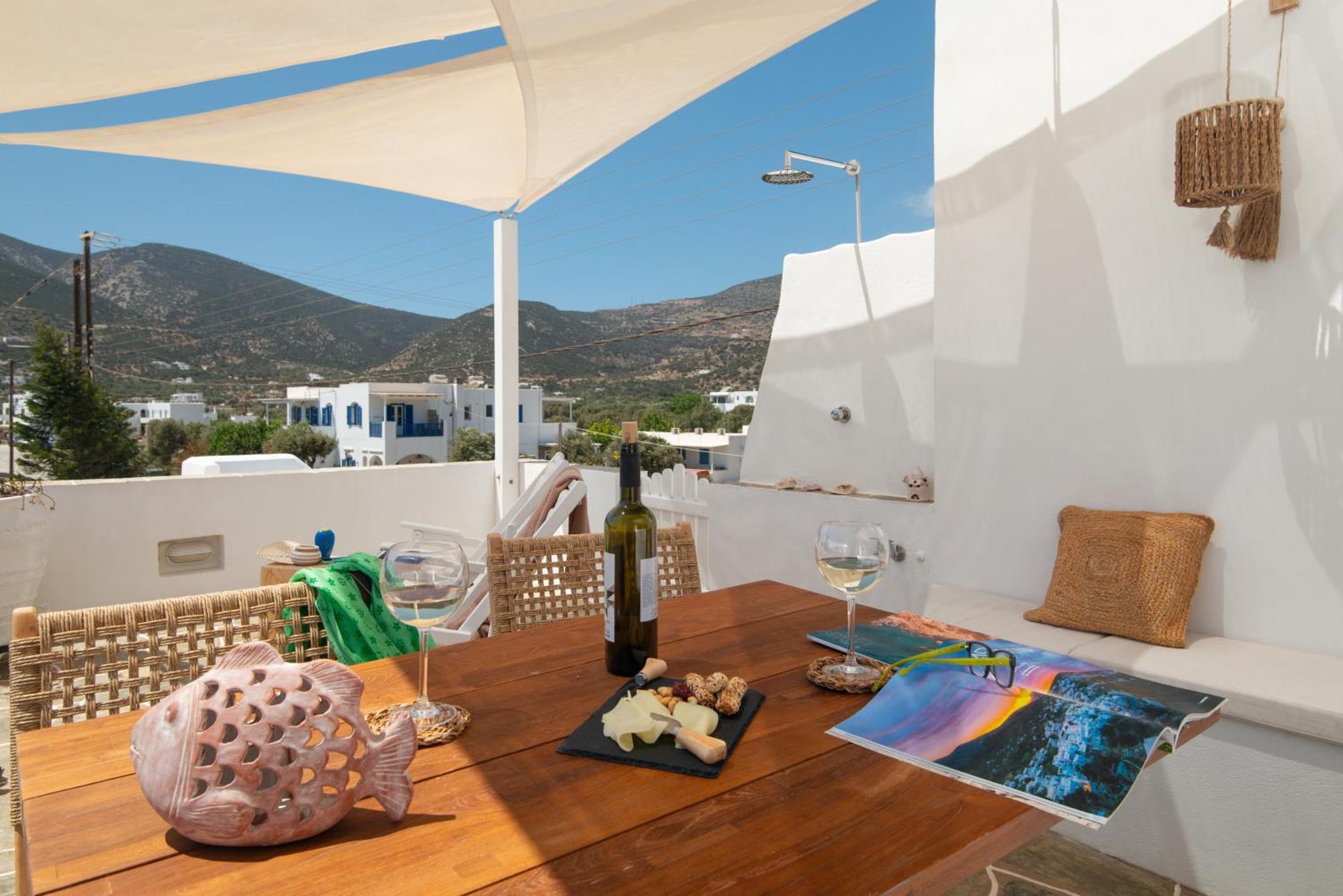 Miles Away Luxury Apartments Platis Gialos  Екстер'єр фото